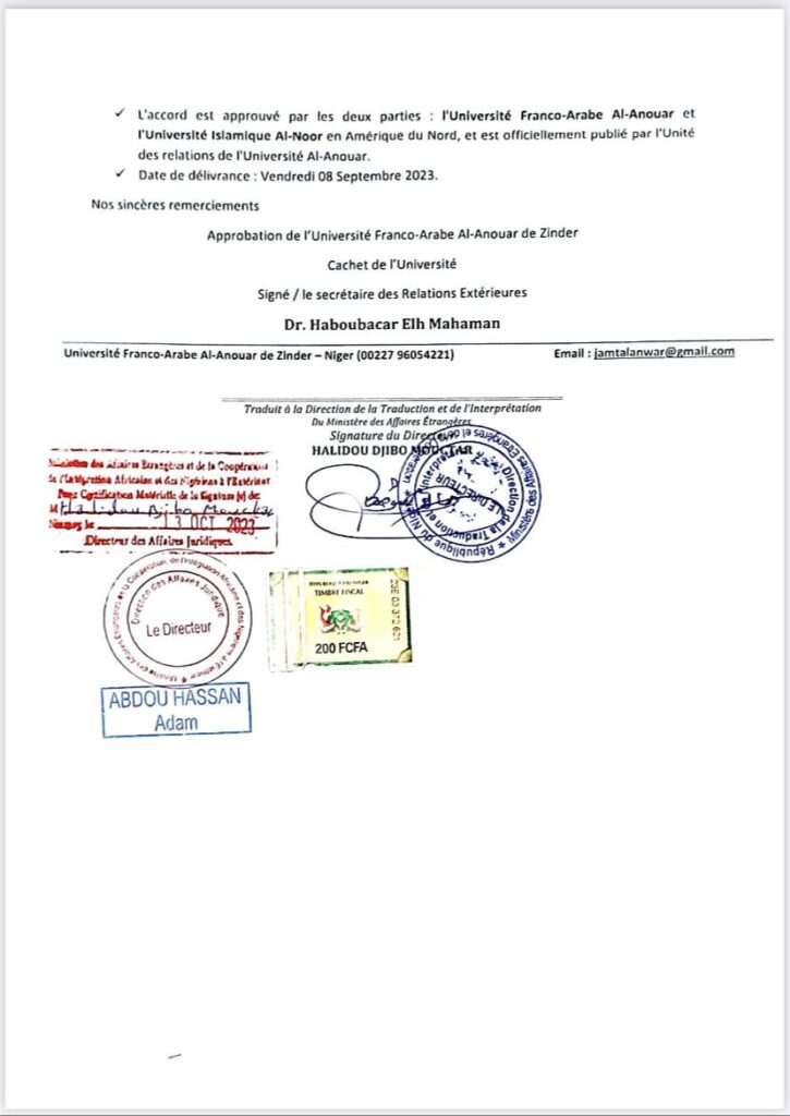 48d1e7fc-5351-4ea1-8b14-e3ad56d76834-725x1024